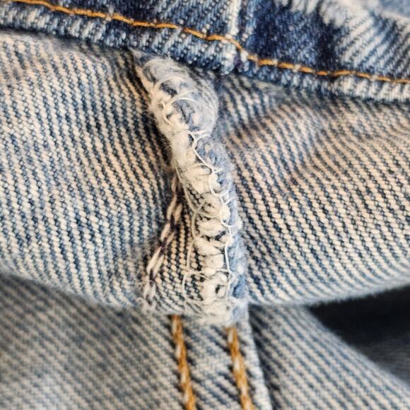 Vtg Levis 550 Relaxed Fit Jeans Size Tag 36x31 Act 34x30 Blue Tapered Denim Y2K - Picture 13 of 14